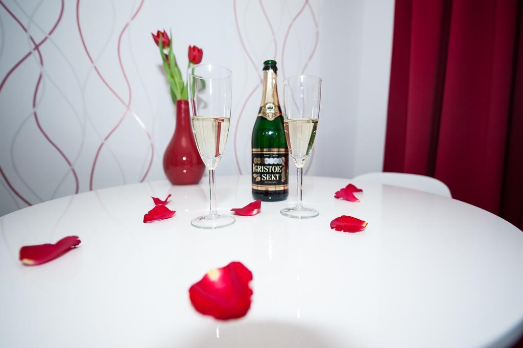 Honeymoon Ruterra Studio Prága Kültér fotó